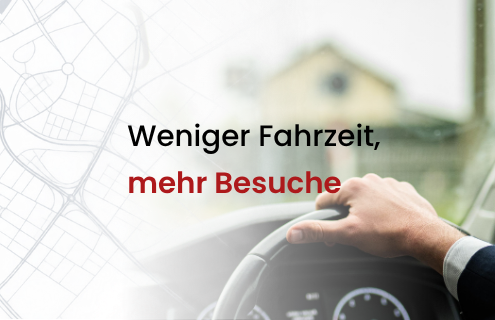 Außendienstmitarbeiter im Auto bei der Tourenplanung